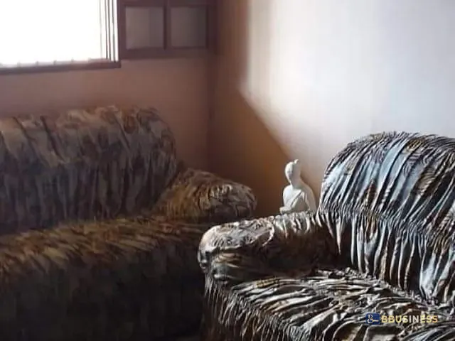 Casa com 300m² 2 quartos e 2 banheiros, à venda, no bairro grussai em São João da Barra