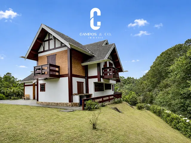 Casa com 2560m² 7 quartos e 8 banheiros, à venda, no bairro Vila Matilde em Campos Do Jordão