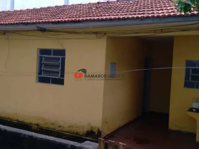 Casa com 470m² 3 quartos e 1 banheiro, à venda, no bairro Osvaldo Cruz em São Caetano do Sul