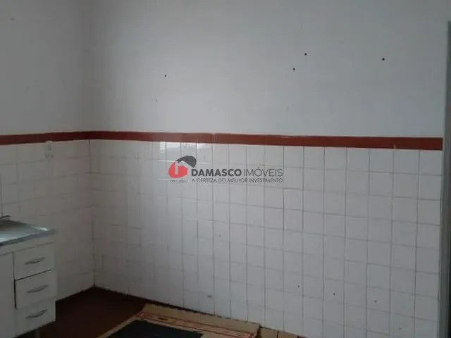 Casa com 470m² 3 quartos e 1 banheiro, à venda, no bairro Osvaldo Cruz em São Caetano do Sul