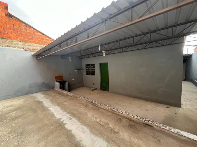 Casa com 180m² 2 quartos e 1 banheiro, para alugar, no bairro Conjunto Habitacional Parque da Floresta em Campinas