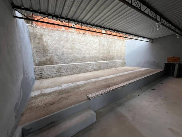 Casa com 180m² 2 quartos e 1 banheiro, para alugar, no bairro Conjunto Habitacional Parque da Floresta em Campinas