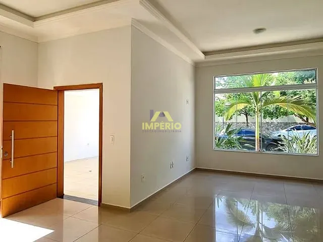 Casa com 350m² 3 quartos e 2 banheiros, à venda, no bairro Costa das Areias em Salto