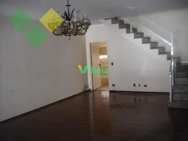 Casa com 247m², para alugar, no bairro Tatuapé em São Paulo