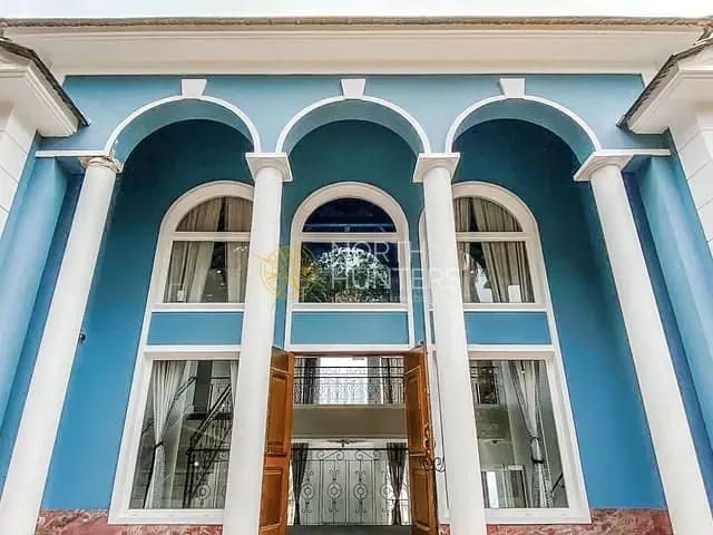 Casa com 3600m² 5 quartos e 4 banheiros, à venda, no bairro Cacupé em Florianópolis