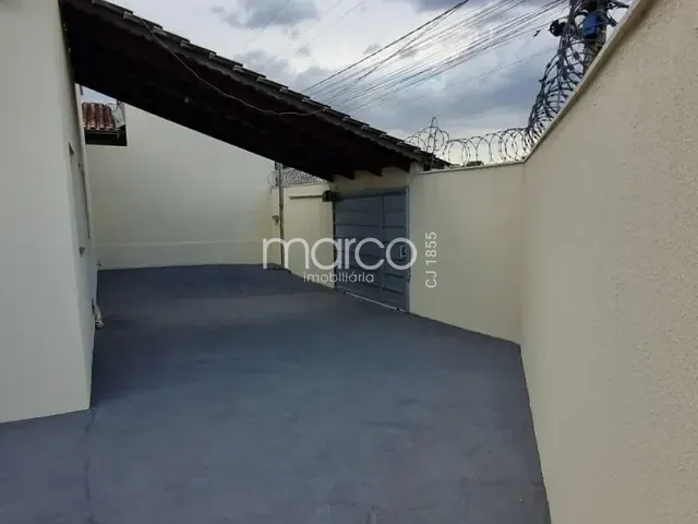 Casa 2 quartos e 1 banheiro, para alugar, no bairro Residencial Santa Fé I em Goiânia
