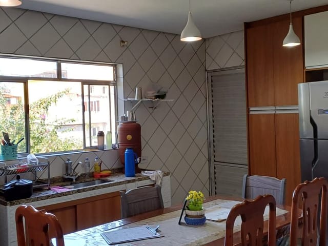 Casa com 338m² 9 quartos e 4 banheiros, à venda, no bairro Vila Do Sol em São Paulo