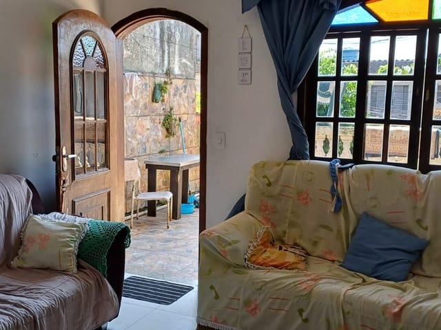 Casa com 338m² 9 quartos e 4 banheiros, à venda, no bairro Vila Do Sol em São Paulo