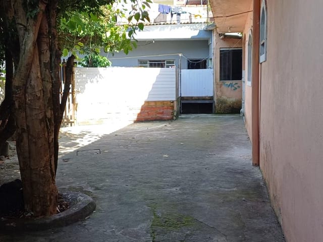 Casa com 338m² 9 quartos e 4 banheiros, à venda, no bairro Vila Do Sol em São Paulo