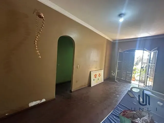 Casa 5 quartos e 3 banheiros, à venda, no bairro Rústico em Volta Redonda