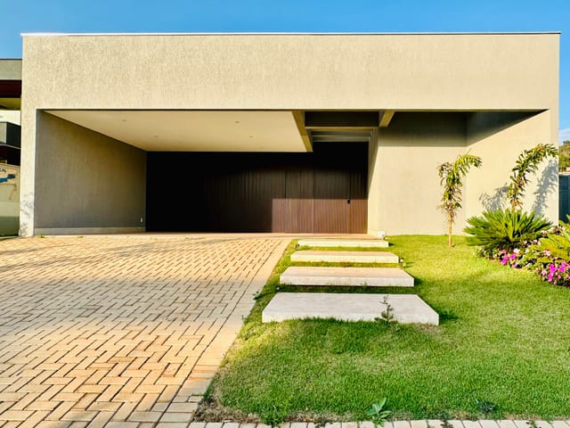 Casa com 550m² 4 quartos e 5 banheiros, à venda, no bairro Alphaville - Lagoa dos Ingleses em Não informado