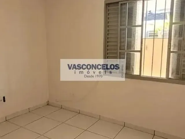 Casa com 100m² 2 quartos e 4 banheiros, à venda ou para alugar, no bairro Centro em São José Dos Campos