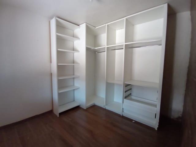 Chácara com 1000m² 3 quartos e 3 banheiros, para alugar, no bairro Fonte Platina em Águas da Prata