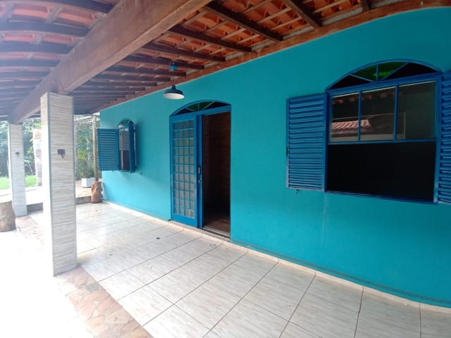 Chácara com 1000m² 3 quartos e 3 banheiros, para alugar, no bairro Fonte Platina em Águas da Prata