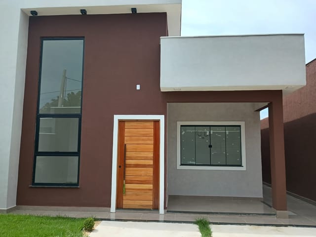 Casa com 300m² 3 quartos e 2 banheiros, à venda, no bairro Jardim Atlântico Oeste (Itaipuaçu) em Maricá