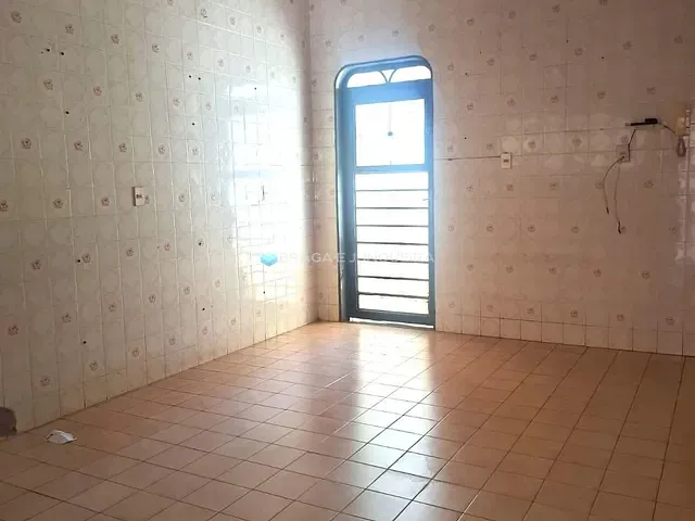 Casa com 450m² 3 quartos e 3 banheiros, à venda, no bairro Jardim Nazareth em São José do Rio Preto