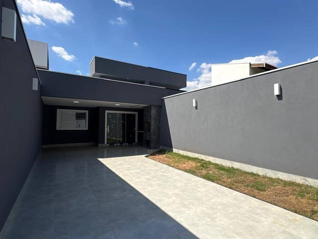 Casa 2 quartos e 1 banheiro, à venda, no bairro Jardim Brasília em Americana
