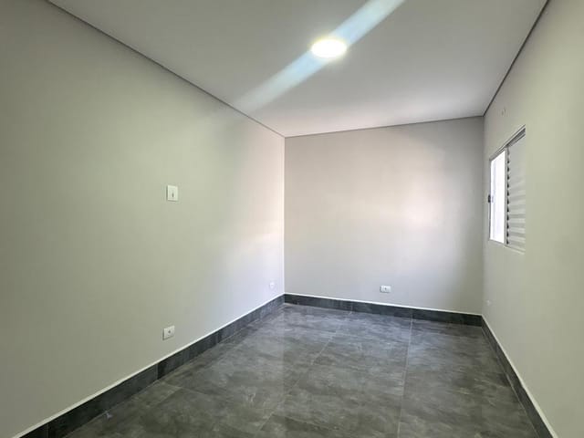 Casa 2 quartos e 1 banheiro, à venda, no bairro Jardim Brasília em Americana