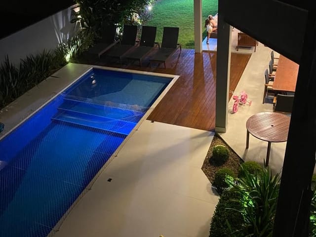 Casa com 760m² 4 quartos e 3 banheiros, à venda, no bairro Condomínio Reserva do Paratehy em São José dos Campos