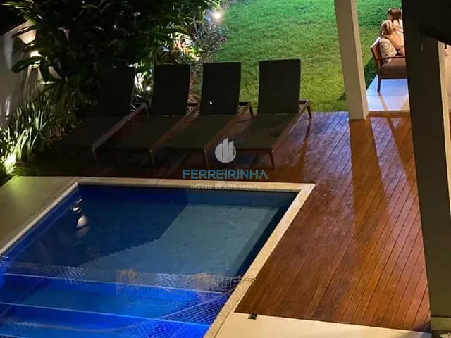 Casa com 760m² 4 quartos e 3 banheiros, à venda, no bairro Condomínio Reserva do Paratehy em São José dos Campos