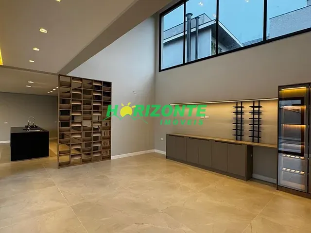 Casa com 461m² 4 quartos e 6 banheiros, à venda, no bairro urbanova em São José dos Campos