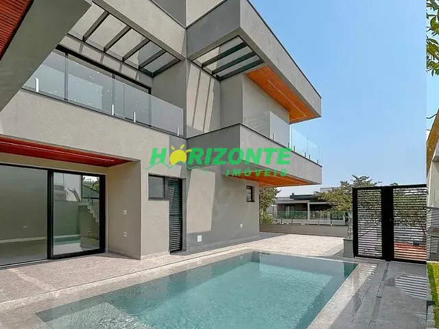 Casa com 461m² 4 quartos e 6 banheiros, à venda, no bairro urbanova em São José dos Campos