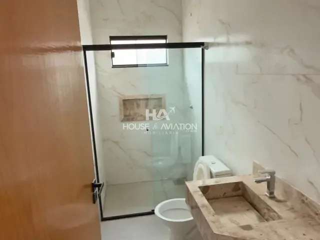 Casa 3 quartos e 2 banheiros, à venda, no bairro Conjunto Vera Cruz em Goiânia