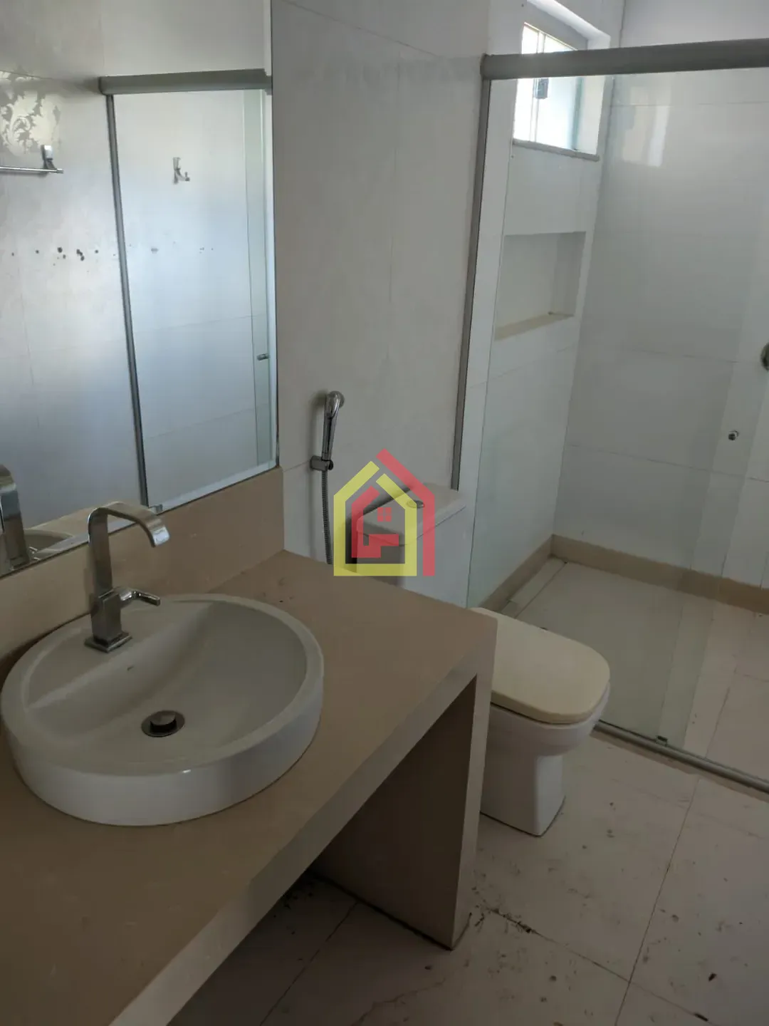 Casa à venda com 4 quartos, 2 suítes, 3 vagas e 10m² no Belo Horizonte, Marabá (PA) — foto 11 de 12
