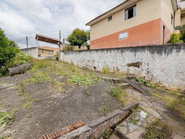 Casa com 570m² 3 quartos e 2 banheiros, à venda, no bairro São Braz em Curitiba