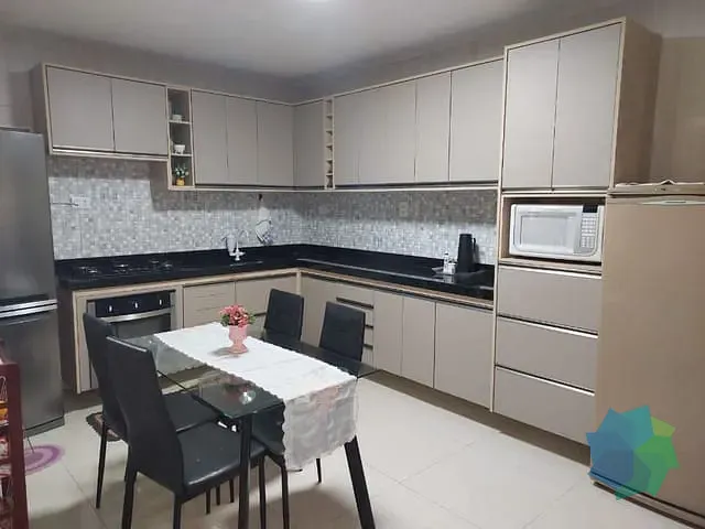Casa com 200m² 2 quartos e 2 banheiros, à venda, no bairro Jardim Saltense em Salto