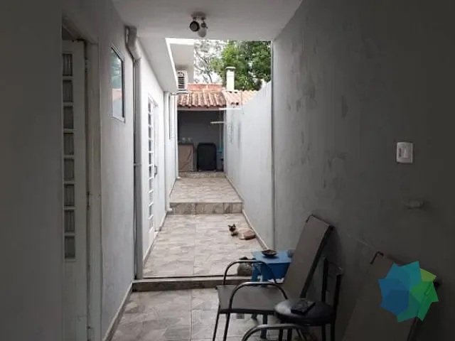 Casa com 200m² 2 quartos e 2 banheiros, à venda, no bairro Jardim Saltense em Salto
