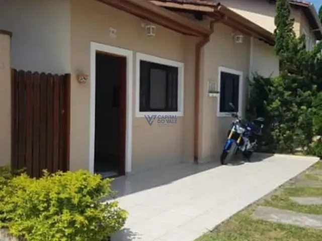 Casa com 90m² 2 quartos e 1 banheiro, à venda, no bairro Martim de Sá em Caraguatatuba