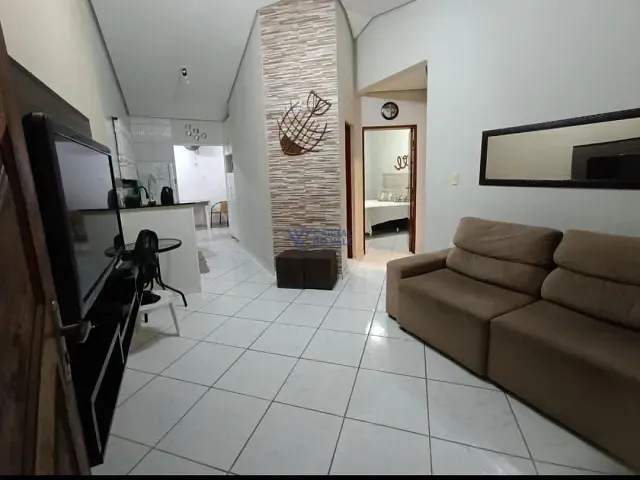 Casa com 90m² 2 quartos e 1 banheiro, à venda, no bairro Martim de Sá em Caraguatatuba