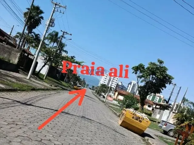 Casa com 90m² 2 quartos e 1 banheiro, à venda, no bairro Martim de Sá em Caraguatatuba