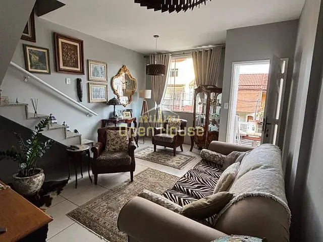 Casa com 212m² 3 quartos e 3 banheiros, à venda, no bairro Vila Santa Cecília em Volta Redonda