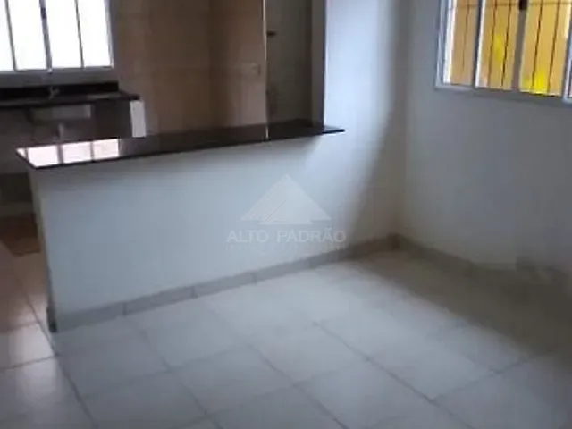 Casa com 100m² 2 quartos e 1 banheiro, para alugar, no bairro Jardim Miranda D Aviz em Mauá
