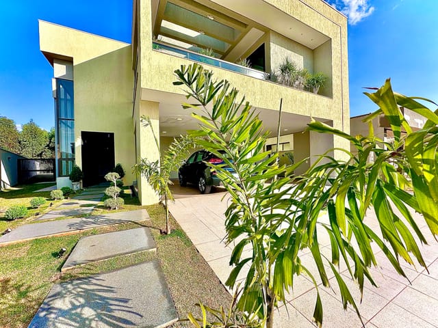 Casa com 998m² 4 quartos e 6 banheiros, à venda, no bairro Alphaville - Lagoa dos Ingleses em Não informado