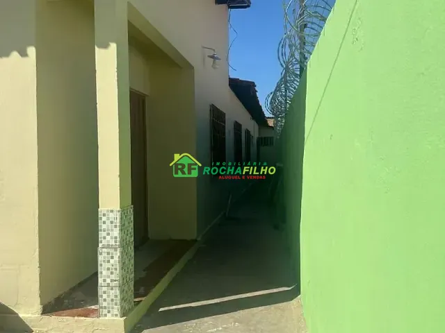 Casa com 480m² 4 quartos e 2 banheiros, à venda, no bairro Centro em Teresina