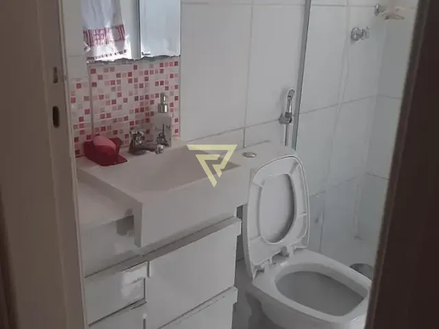 Casa com 200m² 4 quartos e 3 banheiros, à venda, no bairro Jardim Castelo Branco em Ribeirão Preto