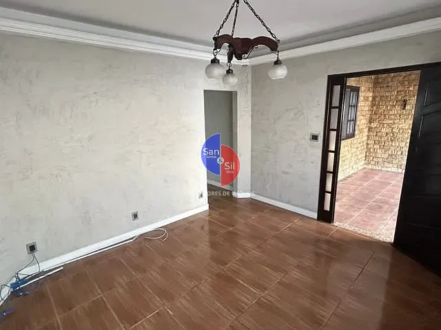 Casa 2 quartos e 2 banheiros, para alugar, no bairro Vila Velha (Santo Aleixo) em Magé