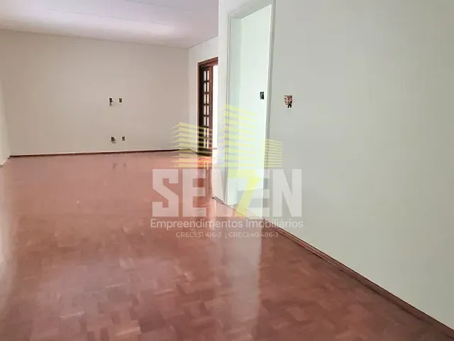 Casa com 378m² 3 quartos e 2 banheiros, à venda, no bairro Madureira em Bauru