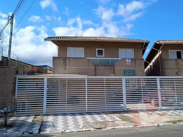 Casa com 74m² 2 quartos e 1 banheiro, à venda, no bairro Esmeralda em Praia Grande