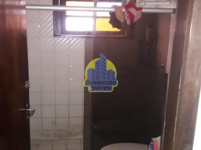 Casa com 390m² 3 quartos e 1 banheiro, à venda, no bairro Cachoeira em Curitiba