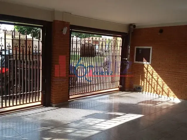 Casa com 126m², à venda, no bairro Vila Saibreiro em Rio Claro