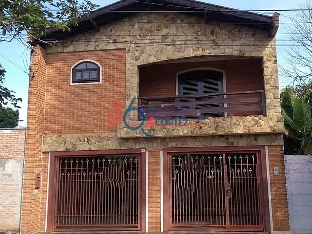 Casa com 126m², à venda, no bairro Vila Saibreiro em Rio Claro