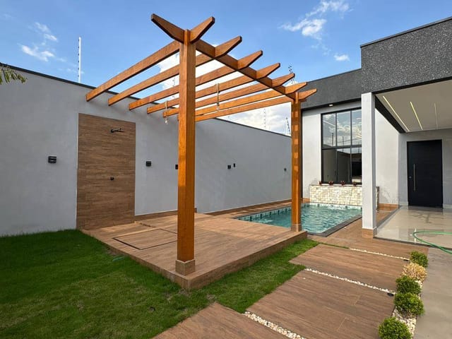 Casa 3 quartos e 1 banheiro, à venda, no bairro Jardim Aranha Oliveira em Santa Bárbara D'Oeste