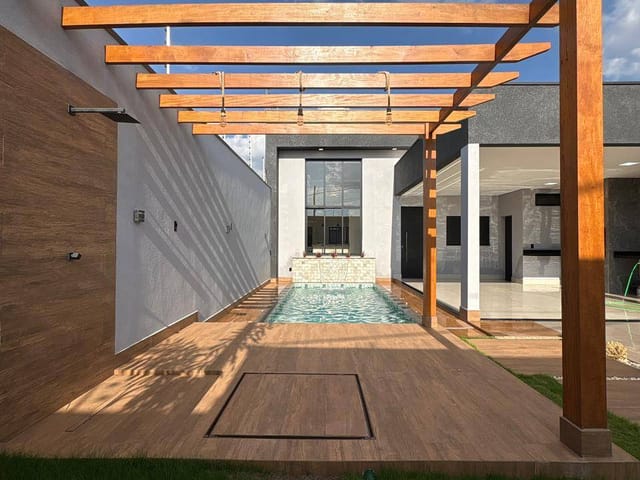 Casa 3 quartos e 1 banheiro, à venda, no bairro Jardim Aranha Oliveira em Santa Bárbara D'Oeste