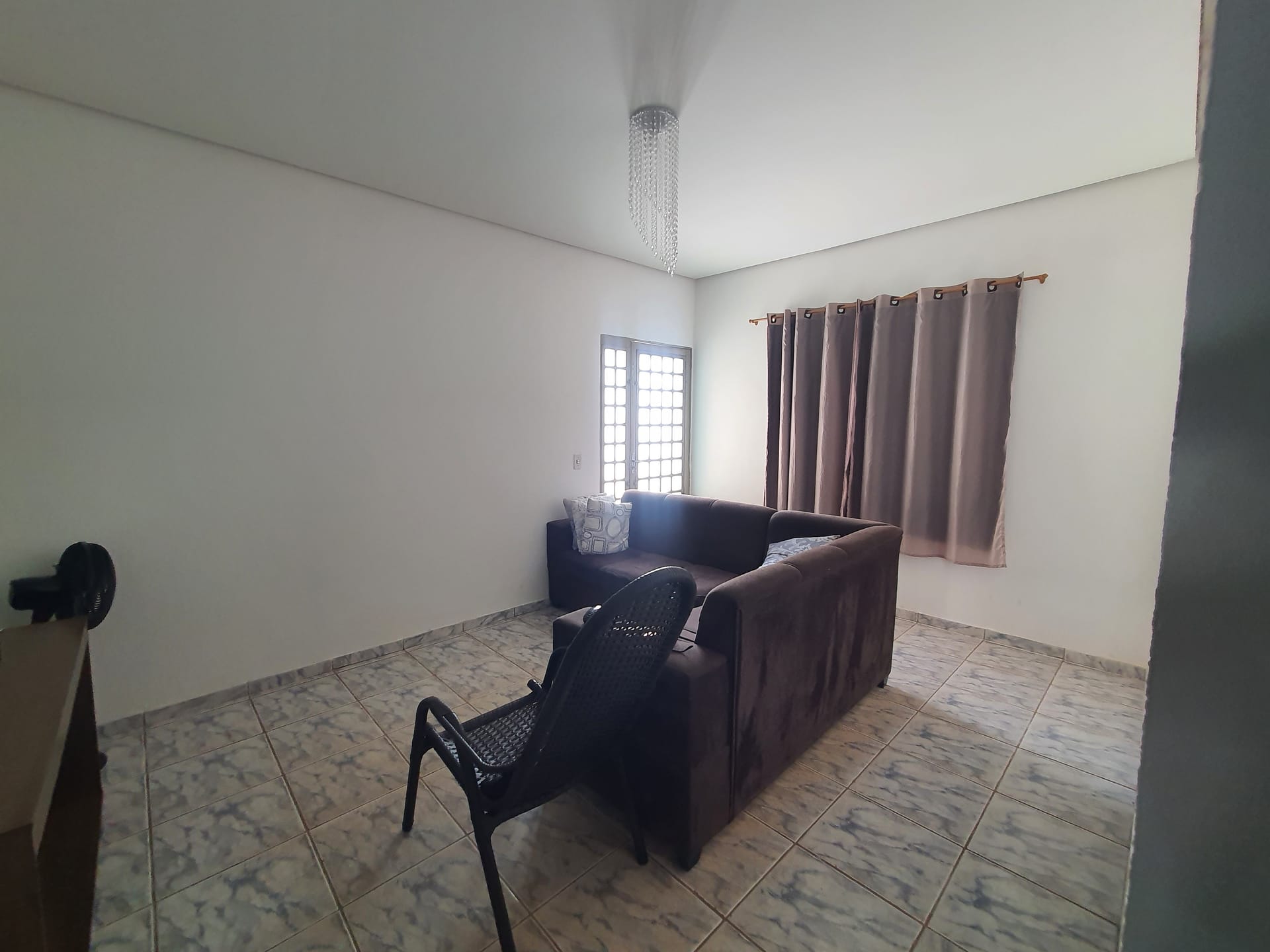 Casa à venda com 3 quartos, 175m² - Foto 3