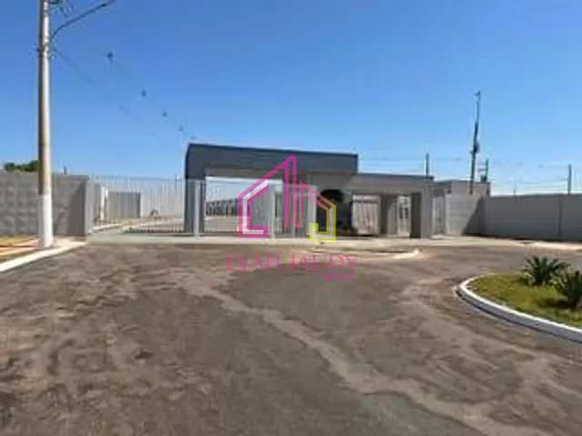 Casa com 153m² 3 quartos e 3 banheiros, à venda, no bairro CPA 1 em Cuiabá