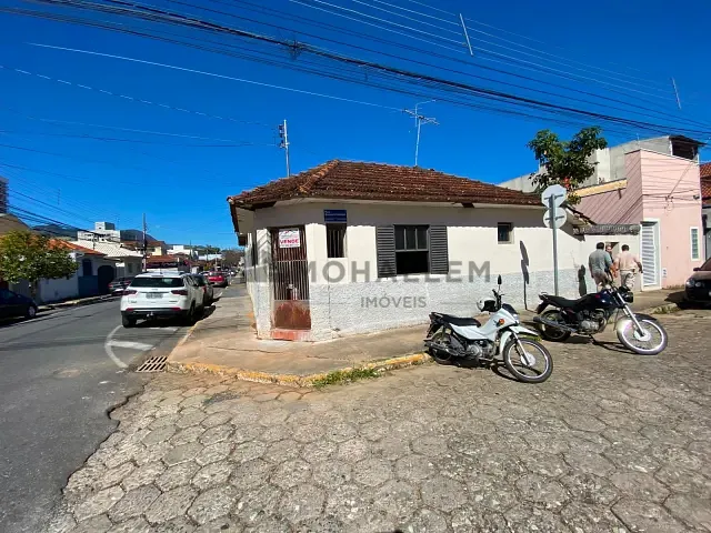 Casa 2 quartos e 1 banheiro, à venda, no bairro Morro Chic em Itajubá
